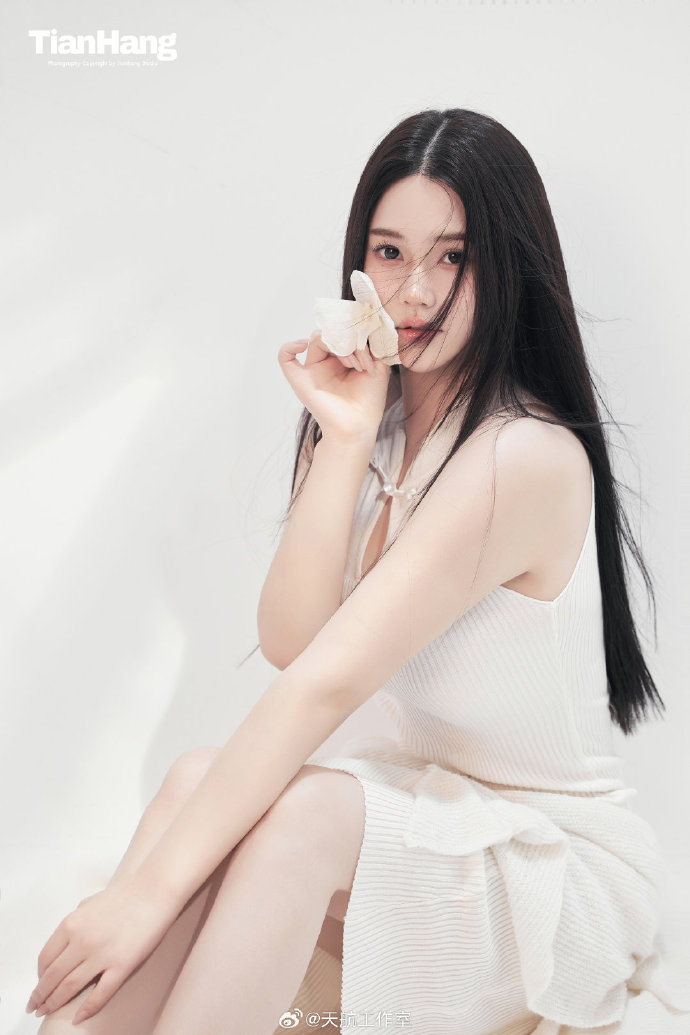 最后生还者 封面