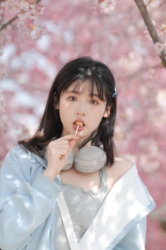 阳光姐妹淘 封面