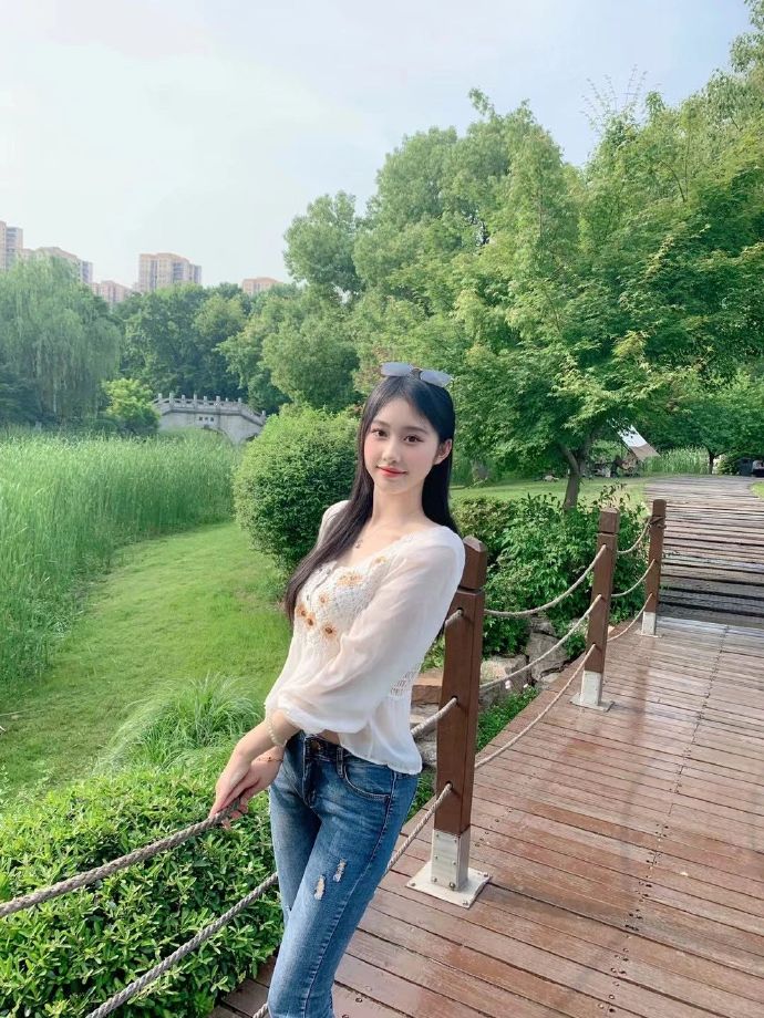 理想之城 封面